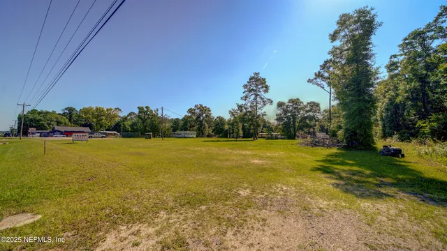 $3,600,000 | 6043 Highway 17, Green Cove Springs, FL 32043