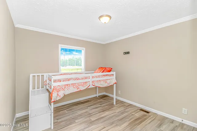 $259,900 | 198 Kinlaw Drive, Tabor City, NC 28463