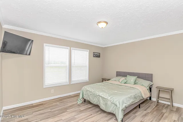 $259,900 | 198 Kinlaw Drive, Tabor City, NC 28463