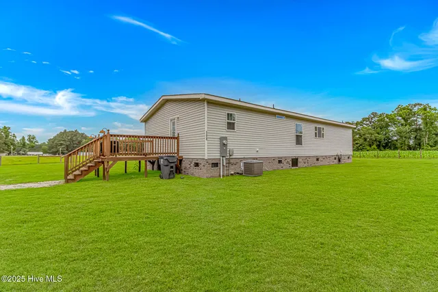 $259,900 | 198 Kinlaw Drive, Tabor City, NC 28463