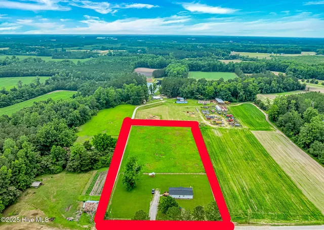 $259,900 | 198 Kinlaw Drive, Tabor City, NC 28463