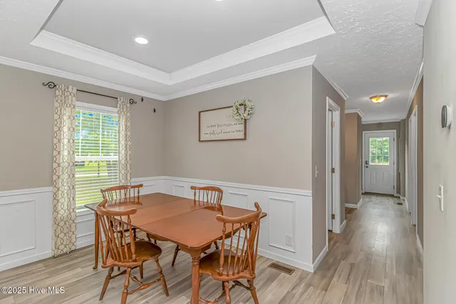 $259,900 | 198 Kinlaw Drive, Tabor City, NC 28463