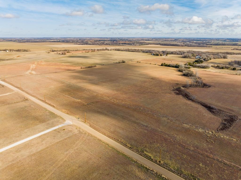 14500 51st Road Winfield, KS 67156 - Photo 18 of 31