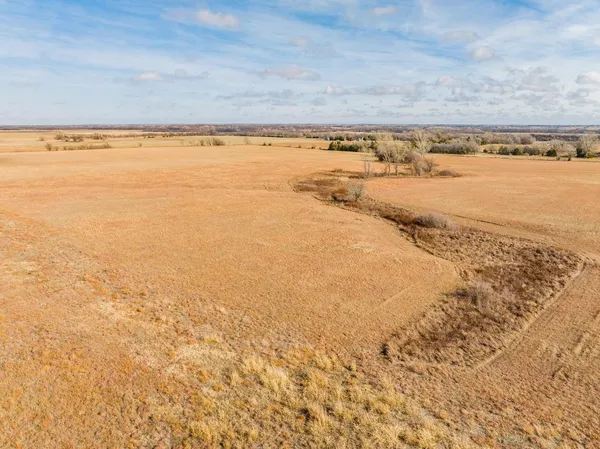 $135,000 | 14500 51st Road, Winfield, KS 67156