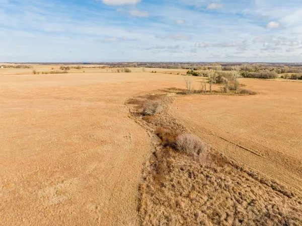 $135,000 | 14500 51st Road, Winfield, KS 67156