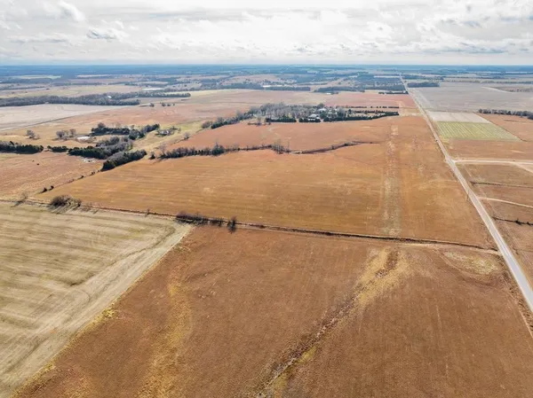 $135,000 | 14500 51st Road, Winfield, KS 67156