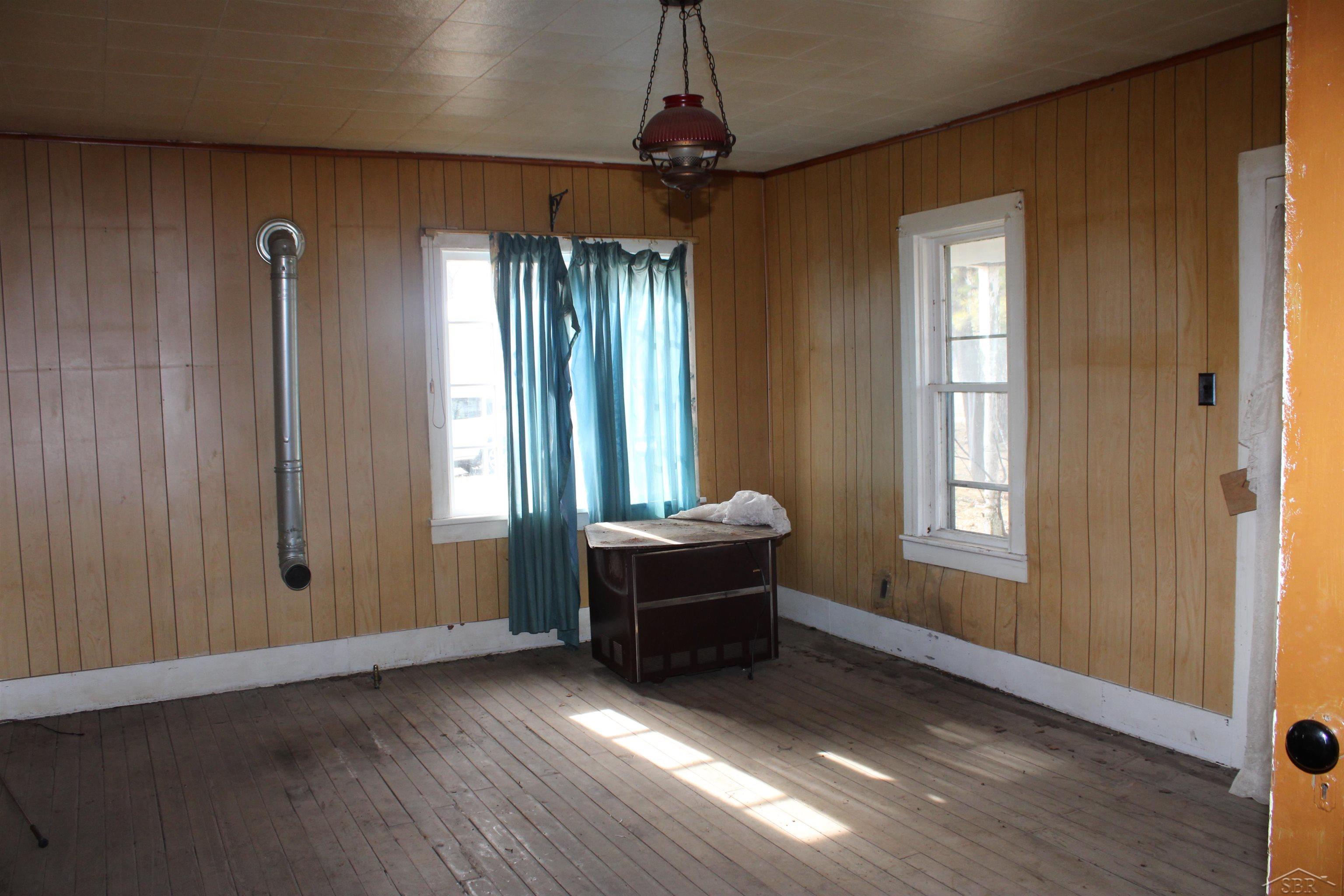 12005 Amman Road St. Charles, MI 48655 - Photo 10 of 38 50101893-9.JPG