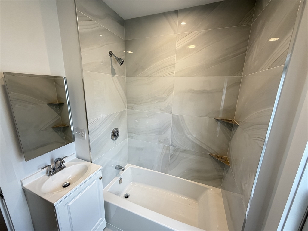 11 Patten Street, Unit 2 Watertown, MA 02472 - Photo 8 of 17
