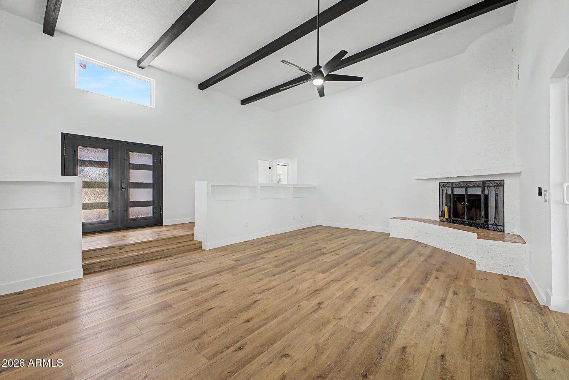 1503 N Spring Mesa, AZ 85203 - Photo 8 of 25 09 - Spring 1503