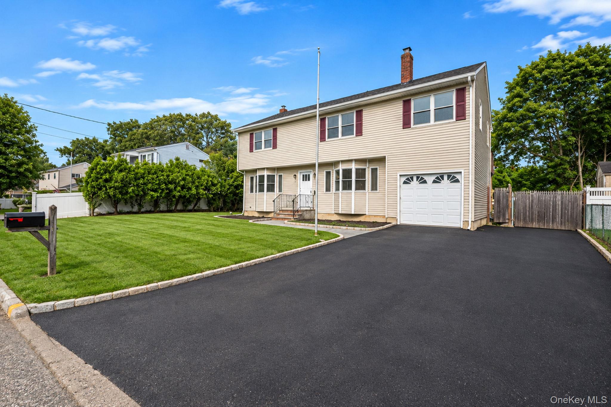 35 Colony Road Port Jefferson Station, NY 11776 - Photo 1 of 37 Gallery Image 1