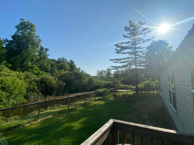 $109,900 | 1979 West Riverside Drive, Ionia, MI 48846