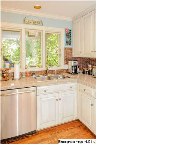 3577 River Bend Road Birmingham, AL 35243 - Photo 12 of 32