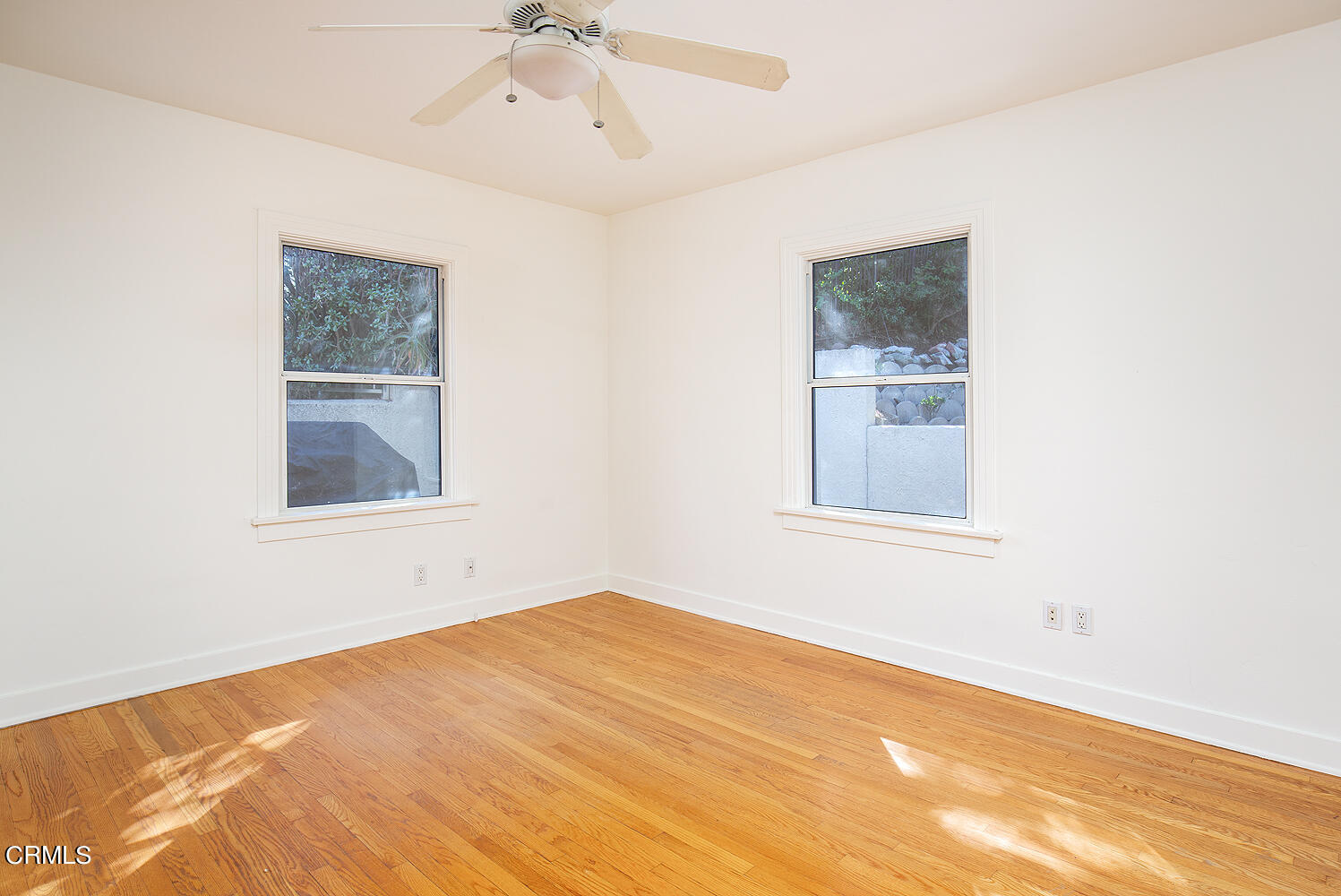 1273 Crescent Drive Glendale, CA 91205 - Photo 18 of 34 a view of an empty room with a window