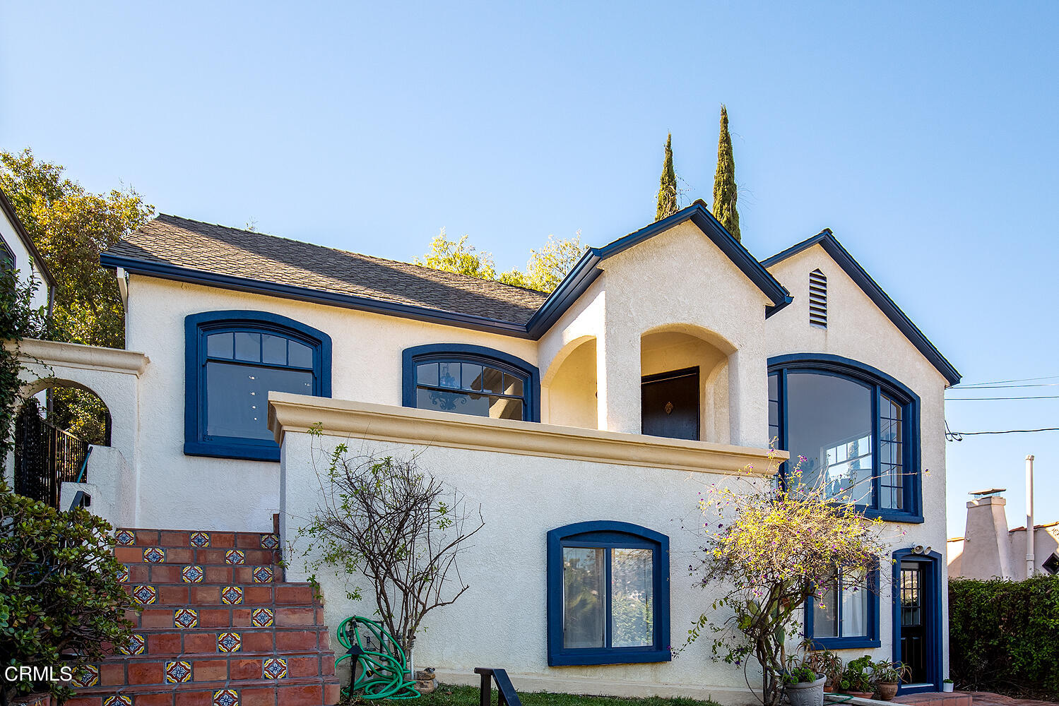 1273 Crescent Drive Glendale, CA 91205 - Photo 3 of 34 a front view of a house with a yard