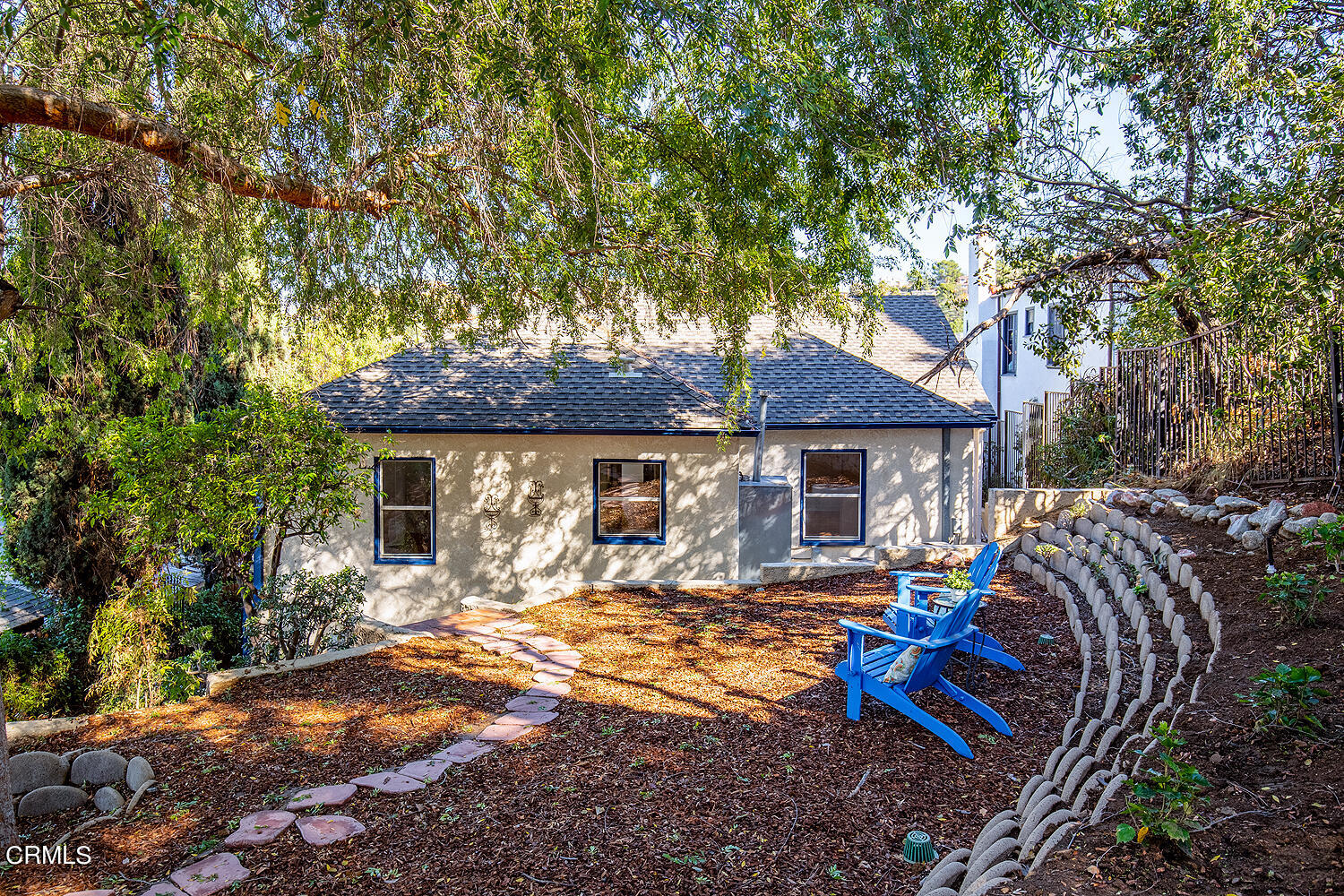 1273 Crescent Drive Glendale, CA 91205 - Photo 25 of 34 a front view of a house with garden
