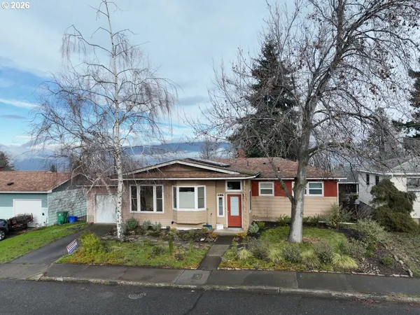 $449,000 | 731 East 19th Street, The Dalles, OR 97058