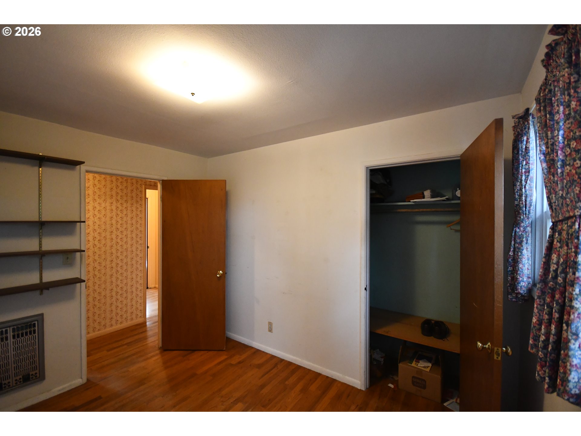 731 East 19th Street The Dalles, OR 97058 - Photo 36 of 42 a view of empty room