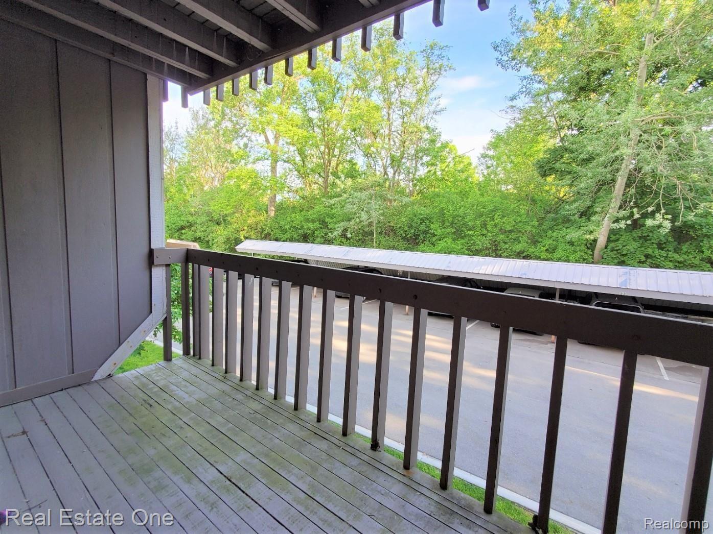 29870 West 12 Mile Road, Unit 706 Farmington, MI 48334 - Photo 13 of 16 20200603_082412 (2).jpg