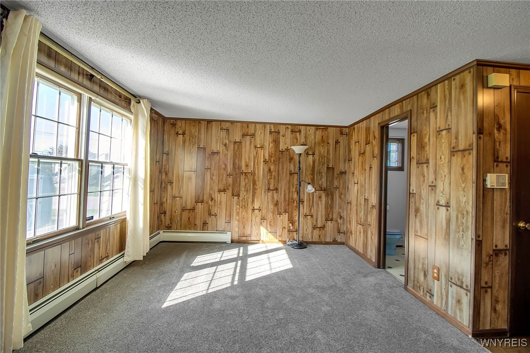 4 Windtree Court West Seneca, NY 14224 - Photo 20 of 50 Family room overlooking backyard