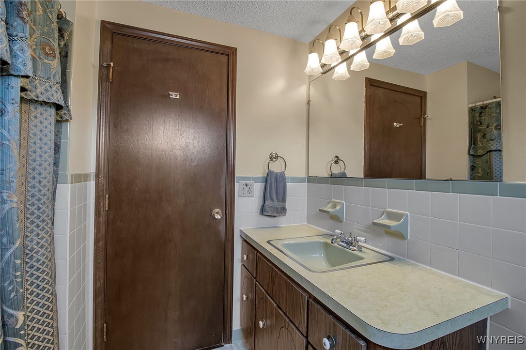 4 Windtree Court West Seneca, NY 14224 - Photo 32 of 50