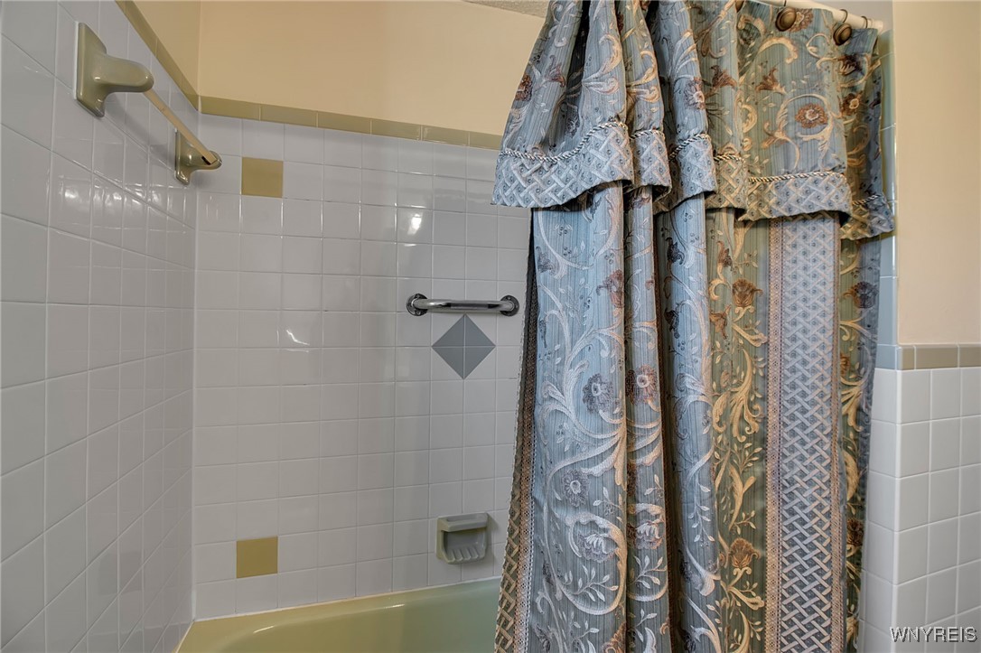 4 Windtree Court West Seneca, NY 14224 - Photo 33 of 50