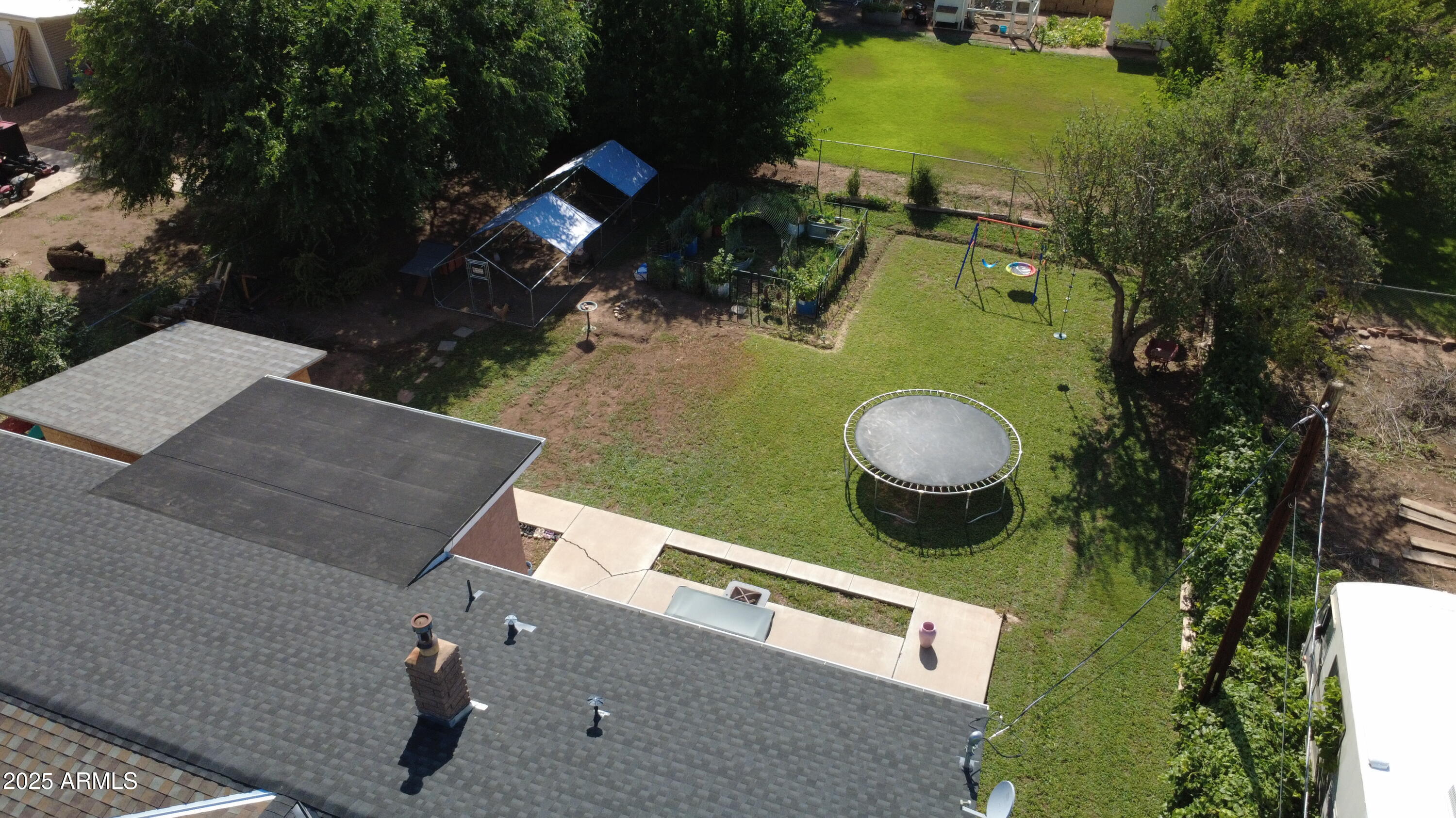 44 South 3rd Street West Snowflake, AZ 85937 - Photo 64 of 70 an aerial view of a house having yard