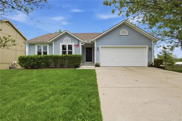 $339,900 | 8523 Northeast 109th Street, Kansas City, MO 64157