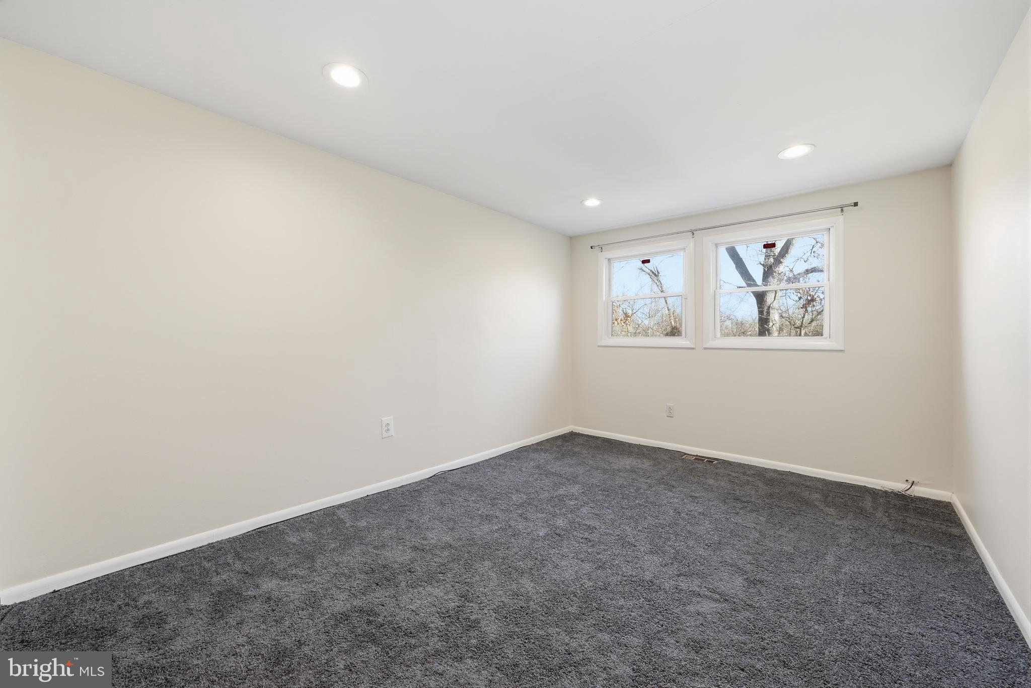 10 Raleigh Place Willingboro, NJ 08046 - Photo 23 of 33 Bedroom 2