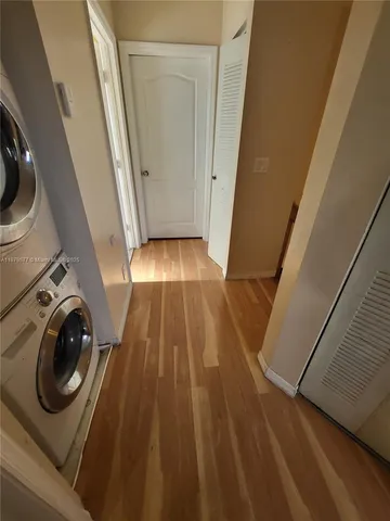 $2,350 | 820 Northeast 212th Terrace, Unit 6, Miami, FL 33179