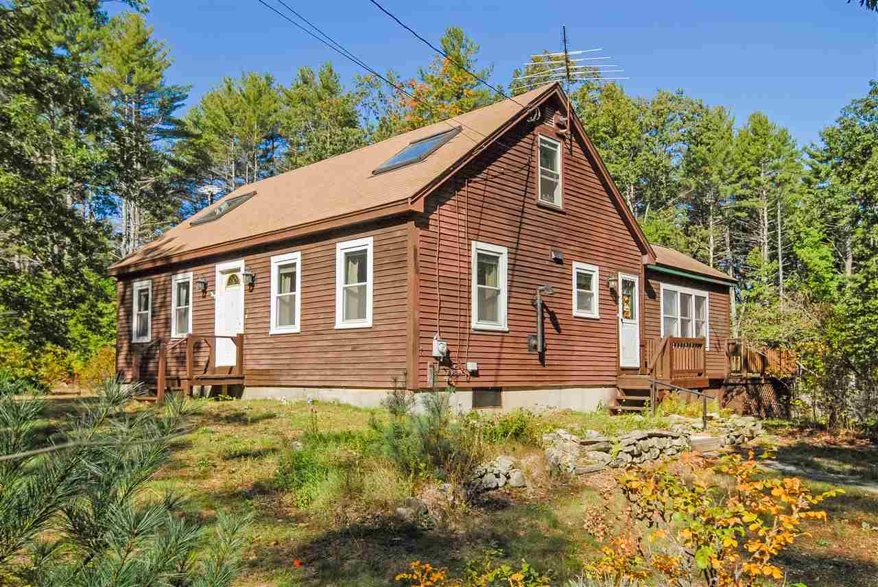 69 Lawrence Road Merrimack, NH 03054 - Photo 1 of 33