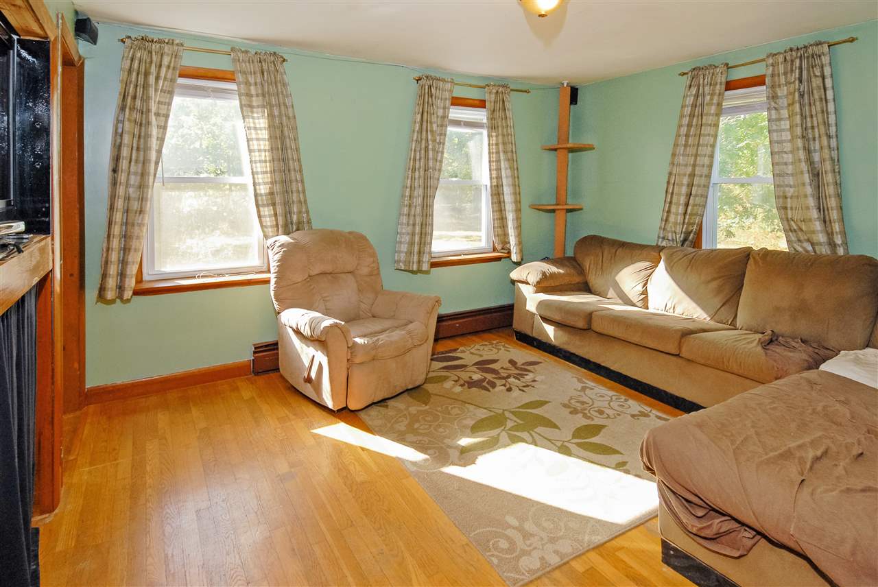 69 Lawrence Road Merrimack, NH 03054 - Photo 12 of 33