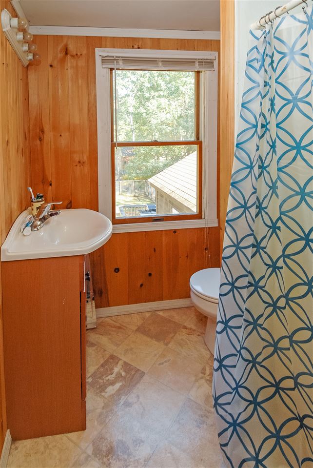 69 Lawrence Road Merrimack, NH 03054 - Photo 15 of 33