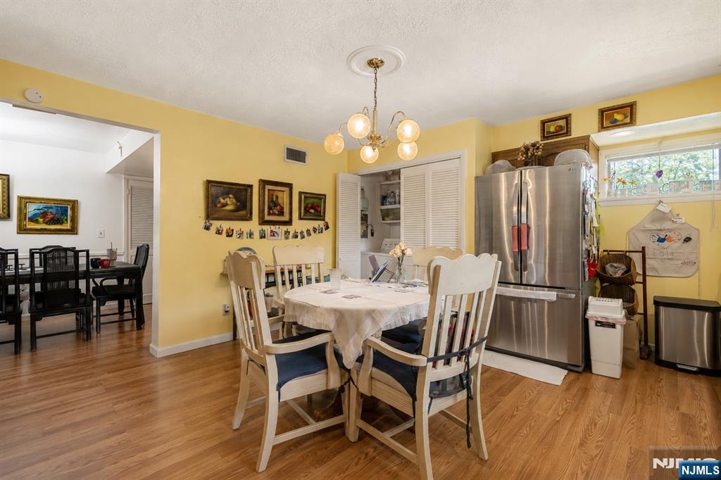 804 Saddle River Road Saddle Brook, NJ 07663 - Photo 6 of 37