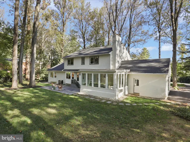 $2,680,000 | 8355 Alvord Street, McLean, VA 22102