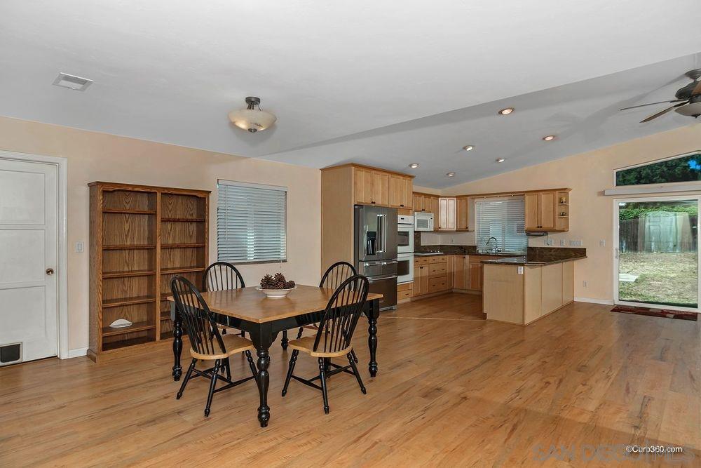 512 El Monte Road El Cajon, CA 92020 - Photo 3 of 25
