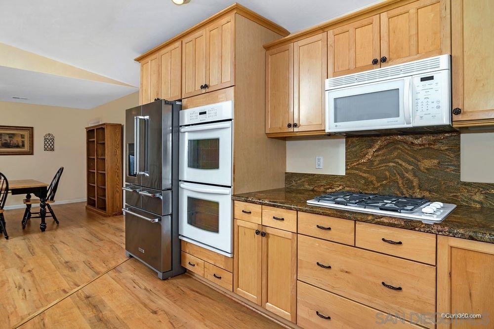 512 El Monte Road El Cajon, CA 92020 - Photo 7 of 25