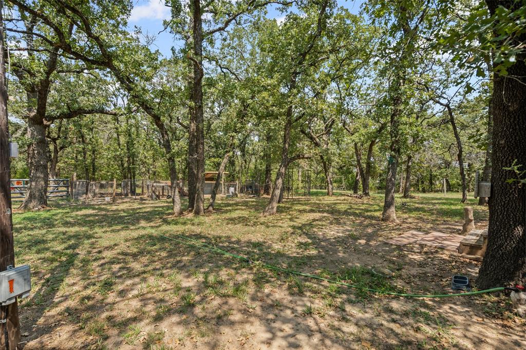 402 Silver Acres Road Azle, TX 76020 - Photo 26 of 30