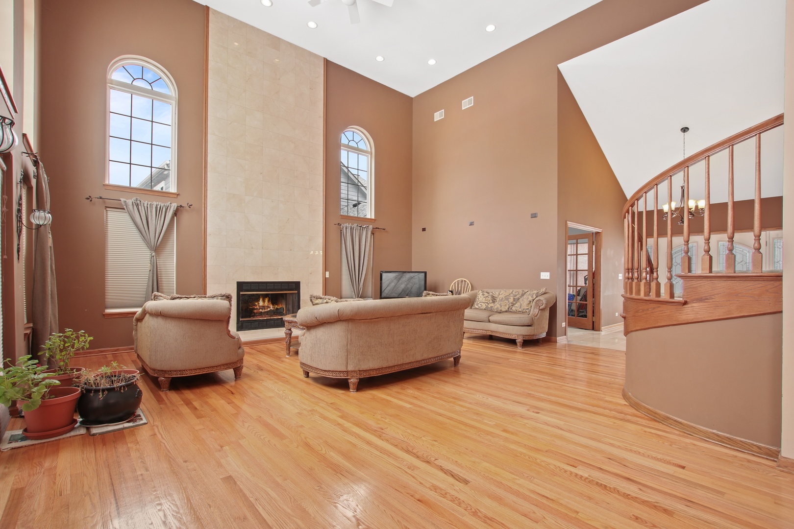 3111 Mini Drive Wadsworth, IL 60083 - Photo 3 of 17 a living room with furniture and a large window