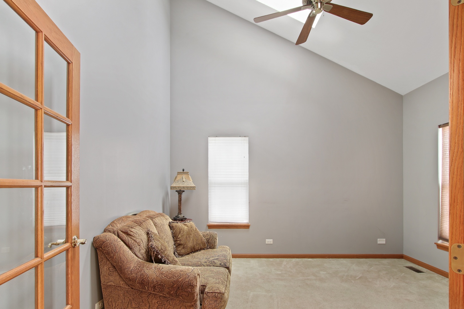 3111 Mini Drive Wadsworth, IL 60083 - Photo 6 of 17 a living room with furniture a window and a couch