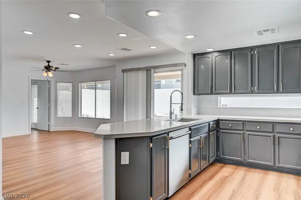 $3,750 | 2817 Via Florentine Street, Henderson, NV 89074