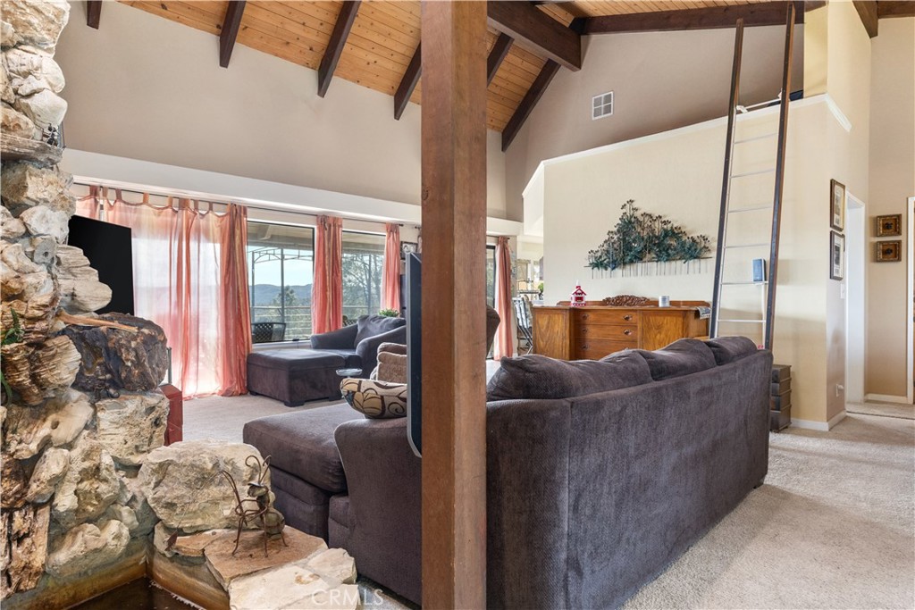4749 Las Pilitas Road Santa Margarita, CA 93453 - Photo 5 of 28