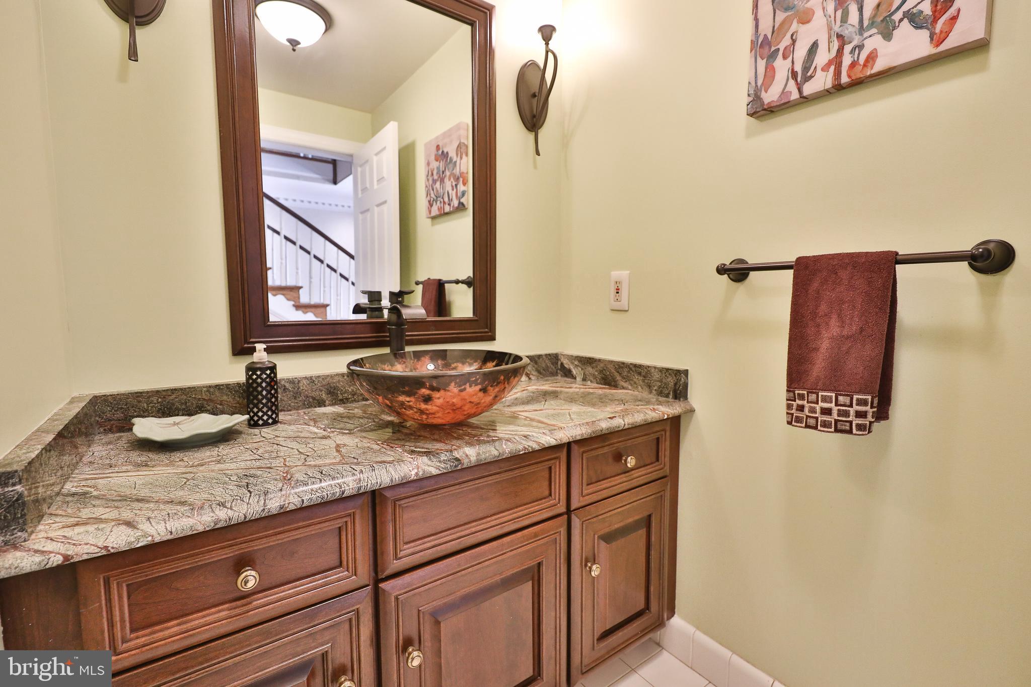 1345 Fording Brook Road Ambler, PA 19002 - Photo 28 of 60 Powder Room