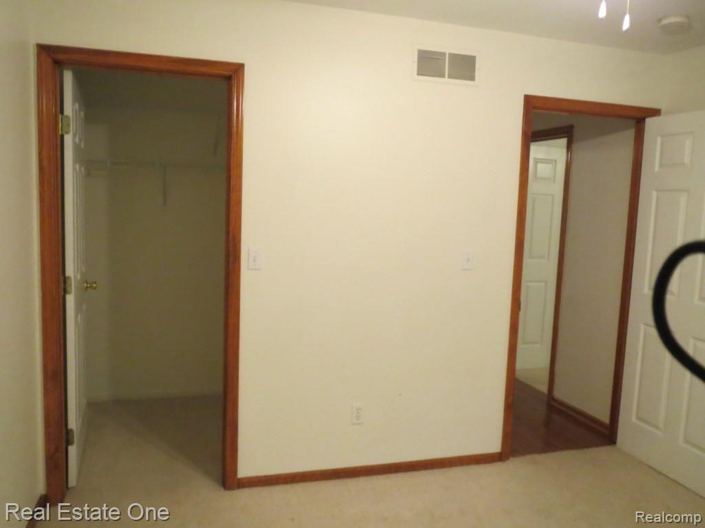 26115 King Road Romulus, MI 48174 - Photo 24 of 30 IMG_0032.jpg