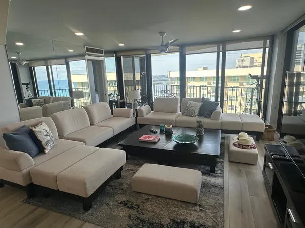 $5,000 | 5420 North Ocean Drive, Unit 1903, Singer Island, FL 33404