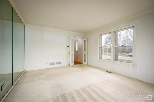 $469,900 | 16-w536 58th Street, Clarendon Hills, IL 60514