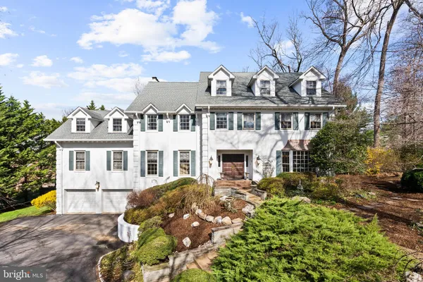 $2,295,000 | 644 Live Oak Drive, McLean, VA 22101