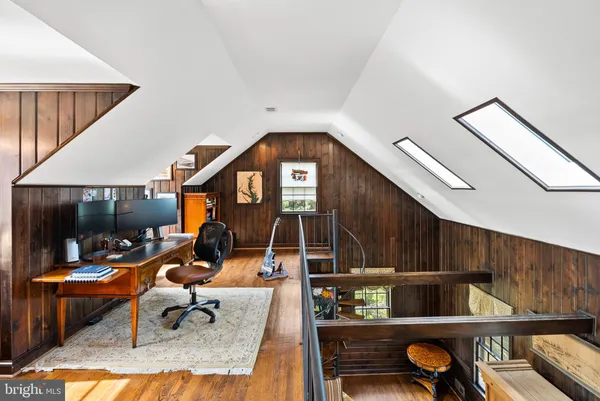 $2,295,000 | 644 Live Oak Drive, McLean, VA 22101