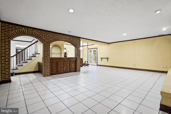 $2,295,000 | 644 Live Oak Drive, McLean, VA 22101