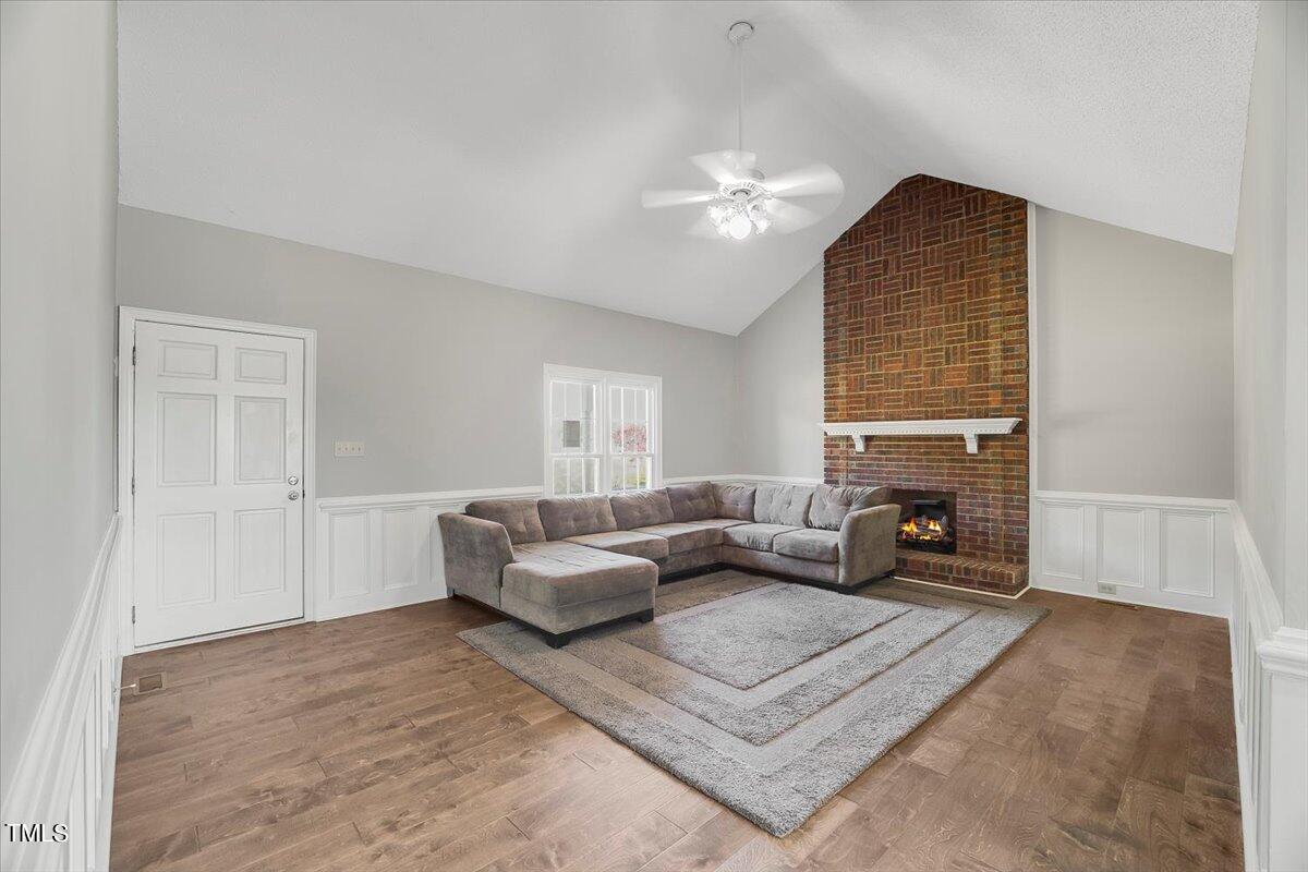 1351 Tarheel Road Benson, NC 27504 - Photo 5 of 42 06-P1178725