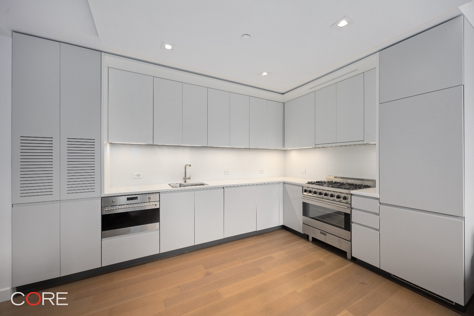 150 Rivington Street, Unit 4B Manhattan, NY 10002 - Photo 3 of 12 Gallery Image 3